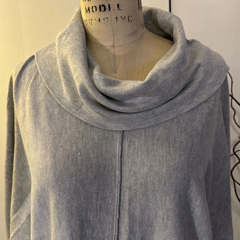 Chelsea and Theodore cowl neck long sleeve sweater - Picture 2 of 6